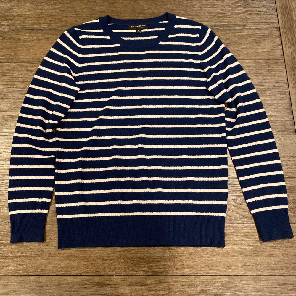 Banana Republic Sweater